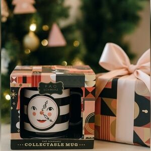 NWT FAO Schwarz Collectible Clock Mug 20oz – Giftable Holiday Coffee Cup